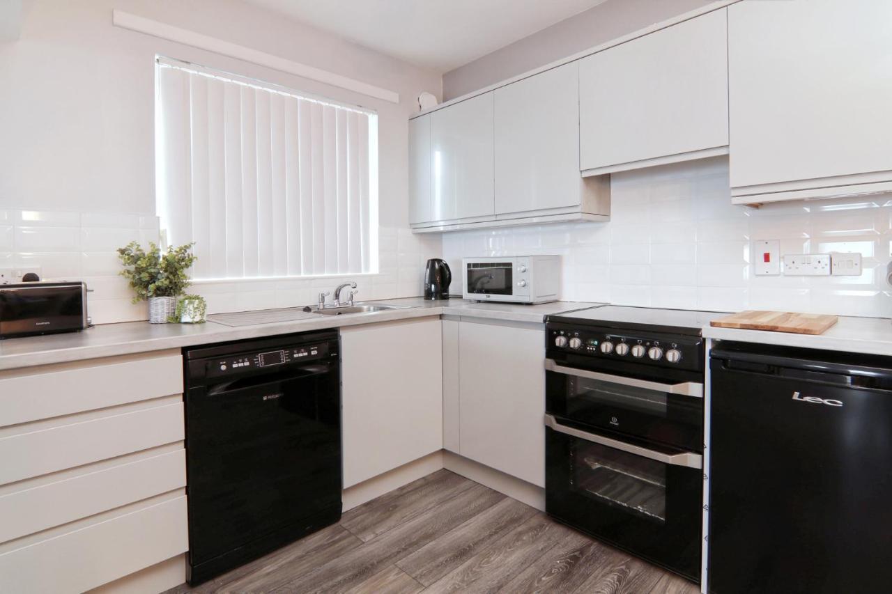 Bayview Apartments Ballygally  Dış mekan fotoğraf