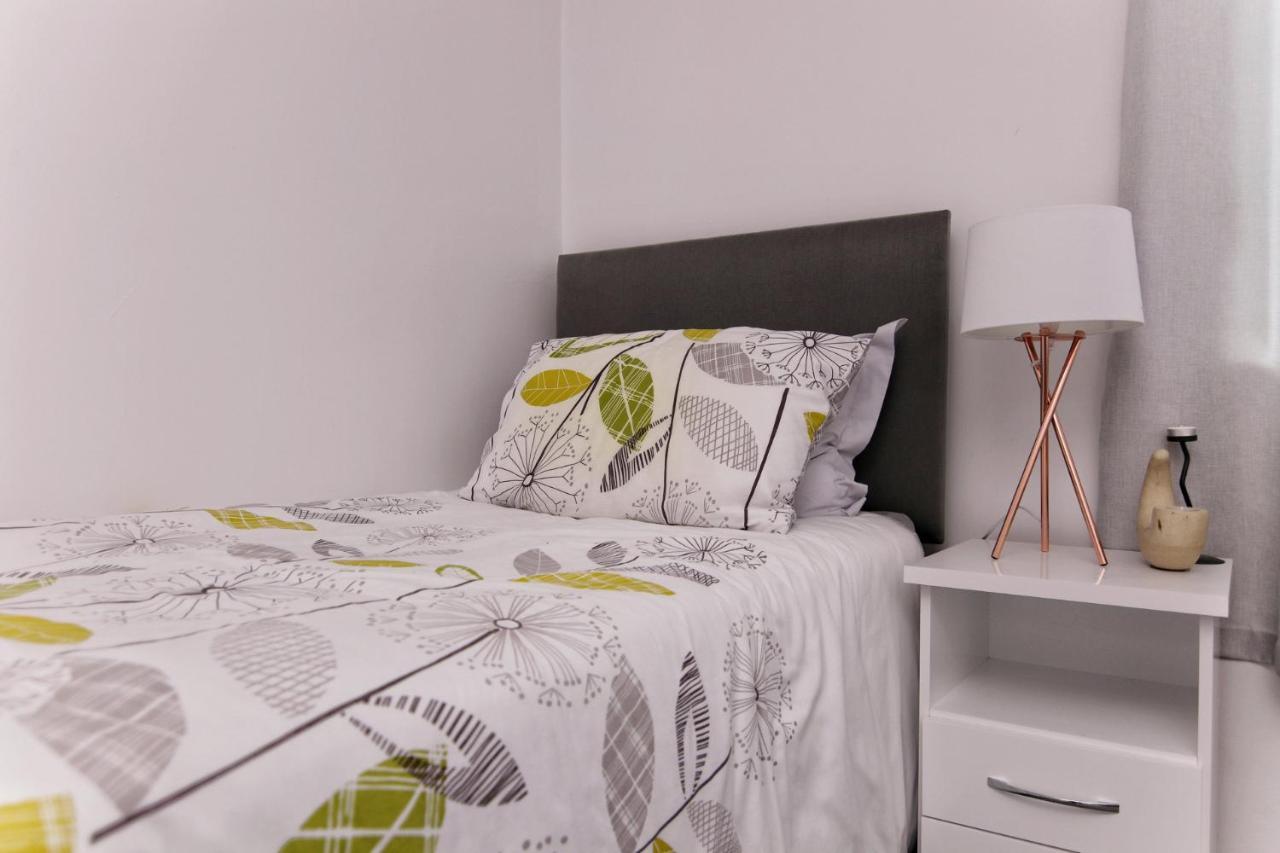 Bayview Apartments Ballygally  Dış mekan fotoğraf