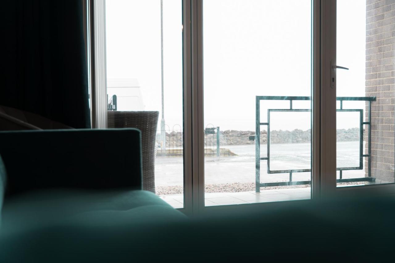 Bayview Apartments Ballygally  Dış mekan fotoğraf